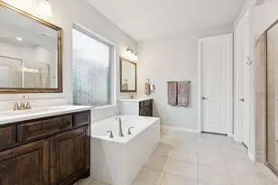 807 Dove Trl, Euless, TX 76039 - Photo 23