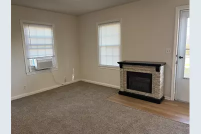 421 Seaman Street, Fort Worth, TX 76111 - Photo 3