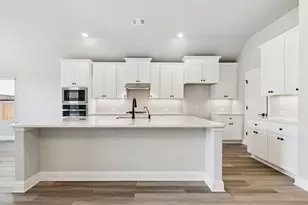 7724 Dibble Ave, Joshua, TX 76058 - Photo 3