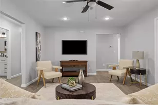 2602 Taylor St, Commerce, TX 75428 - Photo 3