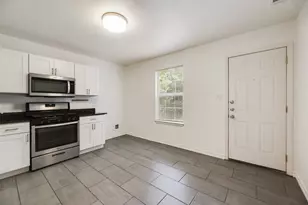 5818 Fletcher Ave, Fort Worth, TX 76107 - Photo 7