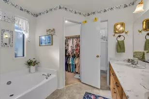 107 Fort Graham Cir, Waco, TX 76705 - Photo 17