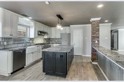 5901 Westgate Drive, Fort Worth, TX 76179 - Photo 3