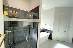 105 Oxford Ct, Weatherford, TX 76088 - Photo 17