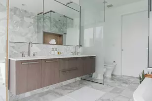 3130 N Harwood St, Dallas, TX 75201 - Photo 27