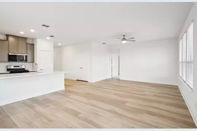 2724 Goldfinch Drive, Denton, TX 76205 - Photo 7