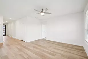 2724 Goldfinch Dr, Denton, TX 76205 - Photo 9