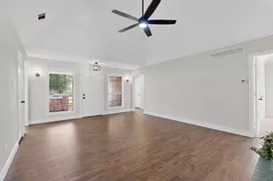 2601 Daisy Ln, Rowlett, TX 75089 - Photo 7