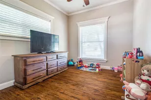 1009 W 7th St, Justin, TX 76247 - Photo 9