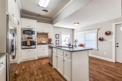 1009 W 7th Street, Justin, TX 76247 - Photo 1