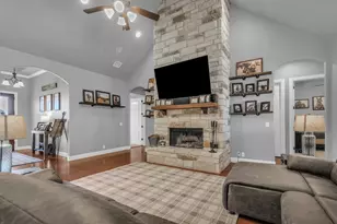 127 Trace Dr, Weatherford, TX 76087 - Photo 11