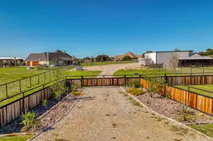 127 Trace Dr, Weatherford, TX 76087 - Photo 37