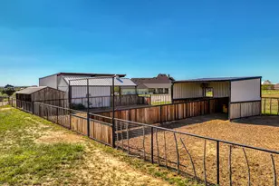 127 Trace Dr, Weatherford, TX 76087 - Photo 3