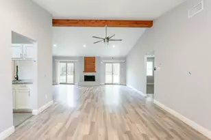 5300 Virburnum Ct, Arlington, TX 76018 - Photo 7