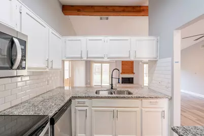 5300 Virburnum Court, Arlington, TX 76018 - Photo 3