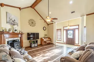 266 Peach Blossom Dr, Abilene, TX 79602 - Photo 5