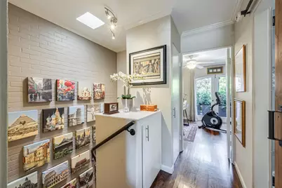 3631 Hawthorne Avenue, Dallas, TX 75219 - Photo 17