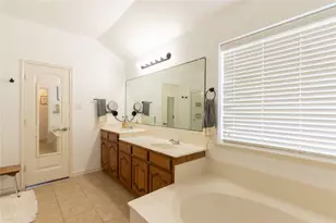 343 Montana Trail, Murphy, TX 75094 - Photo 11