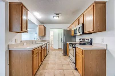 1705 Creekside, Sherman, TX 75092 - Photo 5