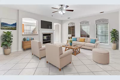 2221 Country Club Drive, Plano, TX 75074 - Photo 3