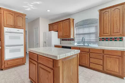 2221 Country Club Drive, Plano, TX 75074 - Photo 5