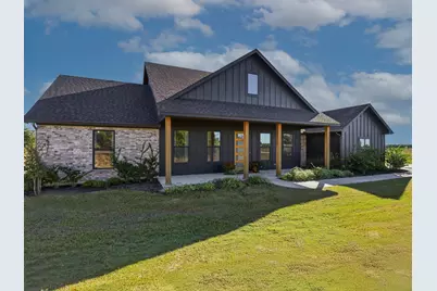 199 Graystone, Weatherford, TX 76088 - Photo 1