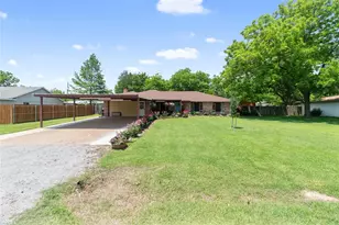 406 Chumney Dr, Teague, TX 75860 - Photo 1