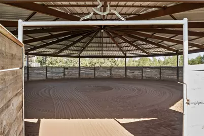 8771 Fm 2931, Pilot Point, TX 76258 - Photo 11