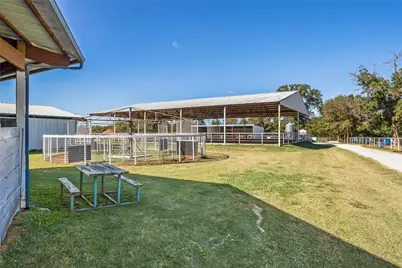 8771 Fm 2931, Pilot Point, TX 76258 - Photo 15