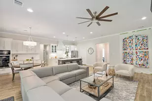 245 Colonial Dr, Mabank, TX 75156 - Photo 11