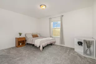 4517 Waterglass St, Garland, TX 75043 - Photo 17