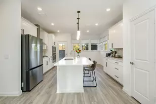 4517 Waterglass St, Garland, TX 75043 - Photo 9