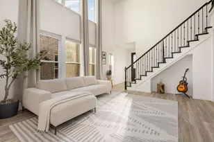 4517 Waterglass St, Garland, TX 75043 - Photo 3