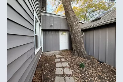 211 Second Street, Denton, TX 76201 - Photo 33