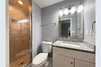 211 Second Street, Denton, TX 76201 - Photo 23