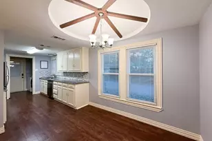 211 2nd St, Denton, TX 76201 - Photo 5