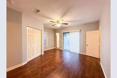 211 Second Street, Denton, TX 76201 - Photo 11