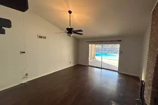 12311 Cedar Bend Dr, Dallas, TX 75244 - Photo 7