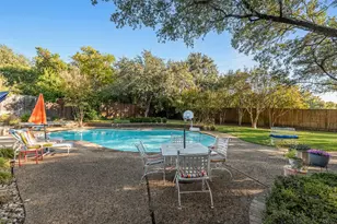 11132 Rosser Ct, Dallas, TX 75229 - Photo 33