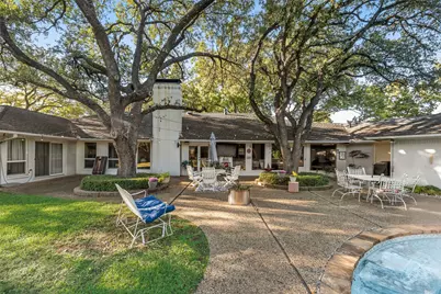 11132 Rosser Court, Dallas, TX 75229 - Photo 35