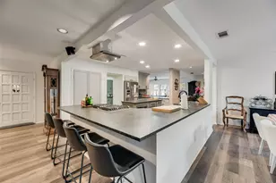 11132 Rosser Ct, Dallas, TX 75229 - Photo 3