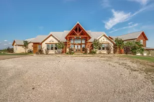 2250 Morrow Rd, Valley View, TX 76272 - Photo 5