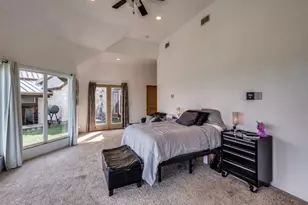 2250 Morrow Rd, Valley View, TX 76272 - Photo 17