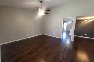 2922 Centennial Dr, Garland, TX 75042 - Photo 7