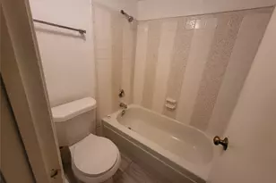 2922 Centennial Dr, Garland, TX 75042 - Photo 17