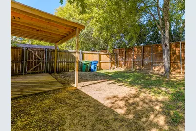 422 Washington Street, Grapevine, TX 76051 - Photo 13