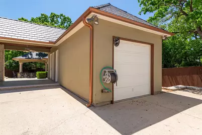 3904 Wagon Wheel Drive, Grapevine, TX 76051 - Photo 39
