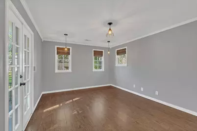 1815 N Riverside Drive, Fort Worth, TX 76111 - Photo 13