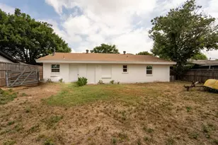 404 Westwood Dr, Euless, TX 76039 - Photo 33