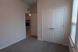 325 Kennewick Dr, Garland, TX 75044 - Photo 19